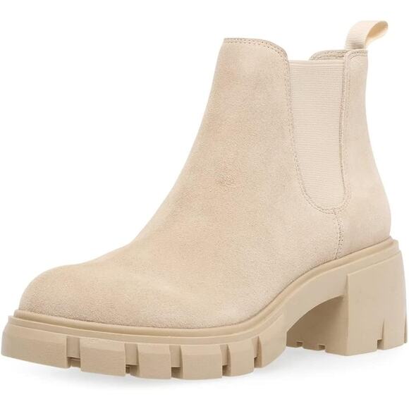 Steve Madden Women's Howler Chelsea Boot: Heeled Ankle Boot, SZ 8.5 Shoes - Picture 1 of 10